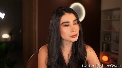 Snapshot of abie_owen chatting on April 30, 12:06 am abie_owen online show from April 30, 12:06 am