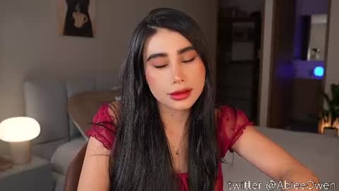 abie_owen online show from July 18, 1:10 am