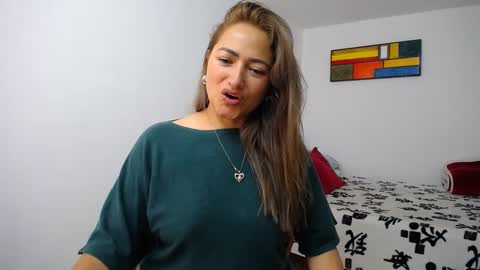 ximena online show from September 16, 1:34 pm