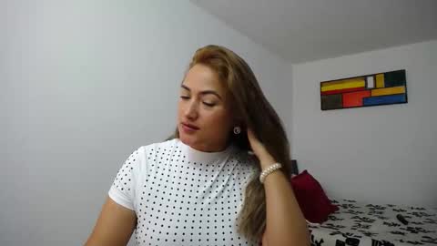 ximena online show from September 23, 1:03 pm