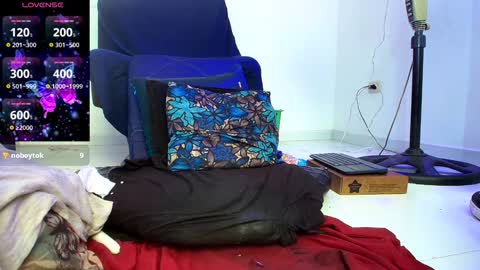 Abigail online show from February 6, 4:47 pm