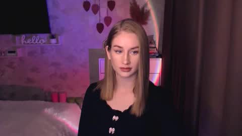 Snapshot of abigail_flex chatting on November 3, 5:25 pm Anna online show from November 3, 5:25 pm