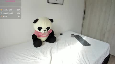 abigail online show from February 27, 2:00 pm