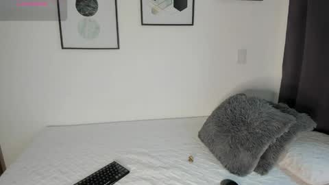 abigail online show from March 31, 11:43 am