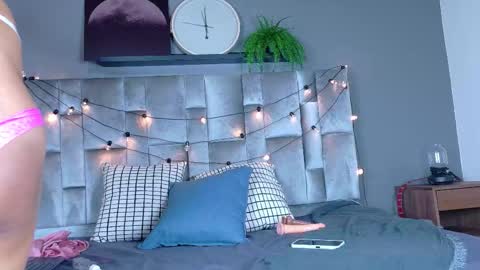 ABIGAIL online show from January 11, 1:27 pm