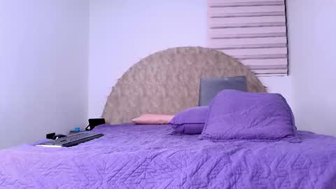 Abigail online show from January 14, 3:01 am