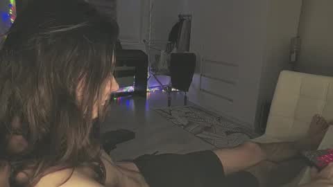 hi  cum in pvt noi extra tip online show from November 16, 2:00 pm