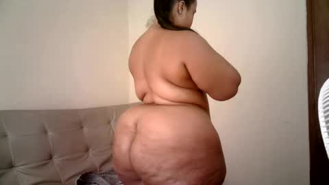 abril__ass online show from June 23, 1:53 pm