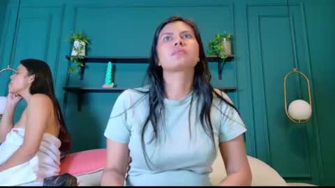 Snapshot of abril_jones10 chatting on June 13, 7:01 pm Abril jones online show from June 13, 7:01 pm