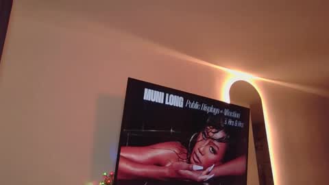 Snapshot of abril_ricci chatting on September 15, 5:07 am Abril  online show from September 15, 5:07 am