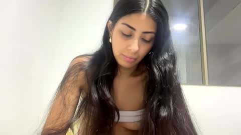 Snapshot of abrilsantosxo chatting on April 27, 11:58 pm abrilsantosxo online show from April 27, 11:58 pm