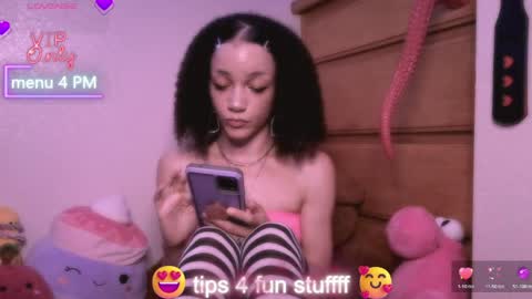 Snapshot of abruisedpeach chatting on May 23, 3:12 am Peach online show from May 23, 3:12 am