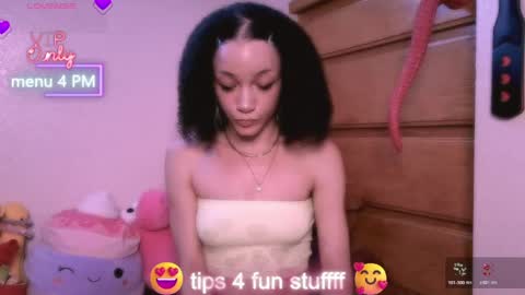 Snapshot of abruisedpeach chatting on June 2, 2:35 am Peach online show from June 2, 2:35 am