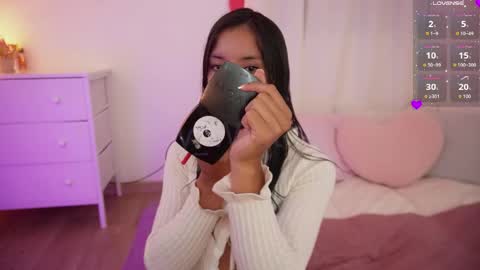 Snapshot of aby_whitee chatting on April 21, 3:13 am Aby online show from April 21, 3:13 am