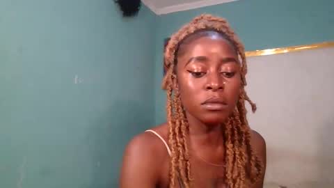 Snapshot of acadiah chatting on October 22, 12:38 pm Cadih online show from October 22, 12:38 pm