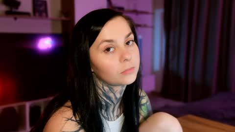 Snapshot of acid_pie chatting on May 5, 8:28 pm acid_pie online show from May 5, 8:28 pm