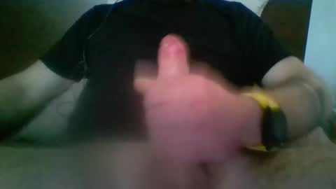 Snapshot of acidburn77 chatting on May 6, 10:26 pm Andrew online show from May 6, 10:26 pm