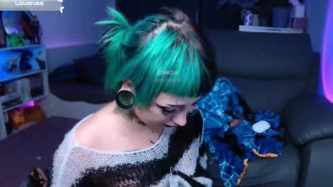 Snapshot of aciddroll chatting on December 9, 12:01 am Acid or Iya vacation November 19 to November 26 online show from December 9, 12:01 am