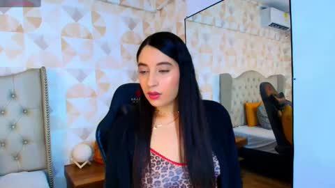 ada_elowen online show from October 8, 9:45 pm