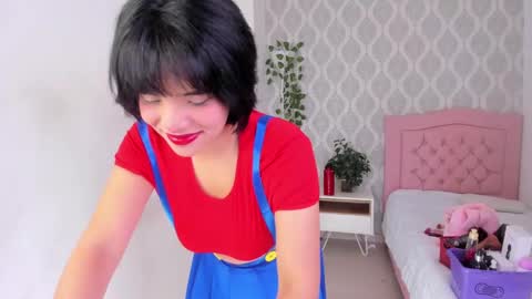 Snapshot of ada_sienna chatting on October 1, 12:44 pm ADHARA online show from October 1, 12:44 pm