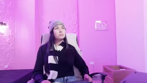 Adaira online show from November 7, 3:28 am