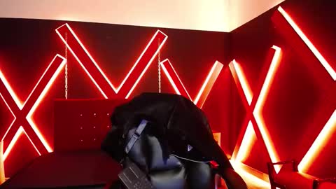 Adaira online show from December 17, 4:18 am