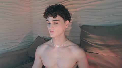 Adam online show from December 15, 4:15 pm