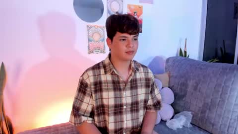 ADAM ANGELS independent model online show from June 24, 3:38 am