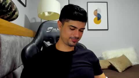 adam clarke online show from December 20, 1:56 am