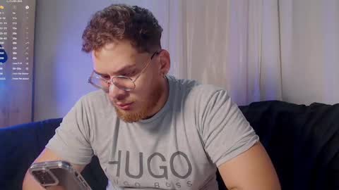 adam_coxxx online show from September 16, 11:33 am