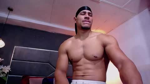 adam_fit19cm online show from September 23, 1:58 pm