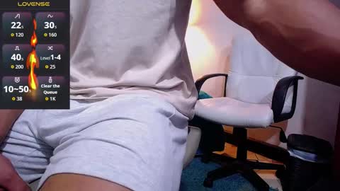 adam_fit19cm online show from November 19, 1:55 pm