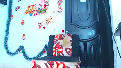 adam hot11 online show from December 21, 11:34 pm