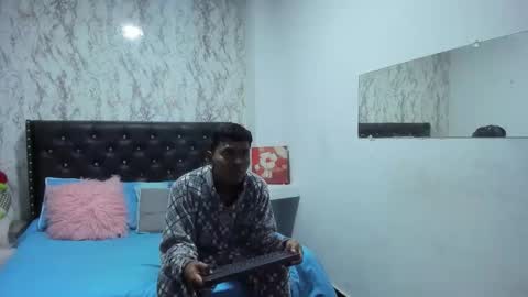 adam_morgan2 online show from January 7, 3:42 am