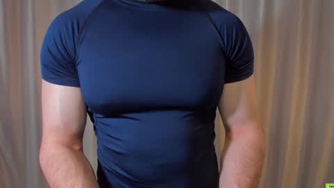 Snapshot of adam_muscle_ chatting on March 13, 9:38 am Adam online show from March 13, 9:38 am