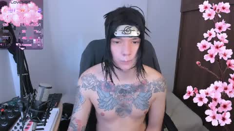  Adam online show from April 8, 3:12 pm