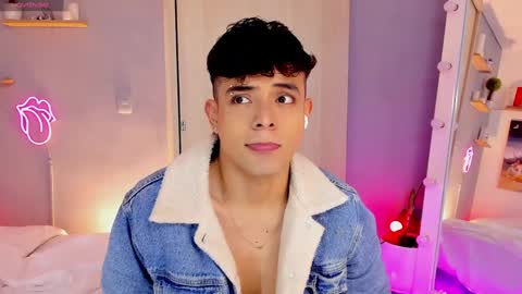 Alan and Jordan online show from January 8, 6:20 am