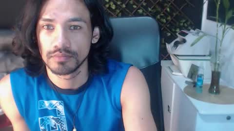 instagram  adam x256 online show from December 21, 6:09 am