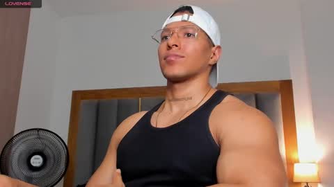 adambrocs1 online show from March 5, 11:05 pm