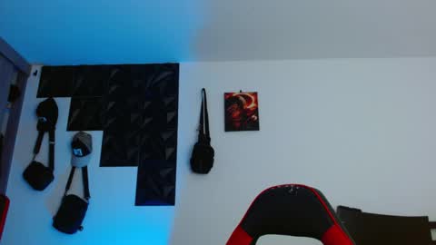 ADAM online show from November 4, 3:22 pm