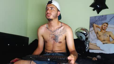 adamparker_ online show from November 4, 12:10 am