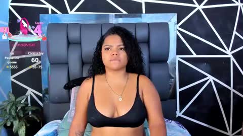 Snapshot of adams_cloe chatting on March 1, 9:40 am Cloe Adams  online show from March 1, 9:40 am