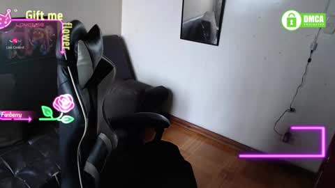 adams_mel online show from January 12, 2:00 pm