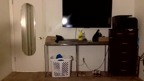 Snapshot of adamsix9 chatting on March 14, 11:54 pm Adam online show from March 14, 11:54 pm