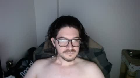 Snapshot of adamussutekh chatting on June 27, 12:10 pm Adam online show from June 27, 12:10 pm