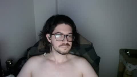 Snapshot of adamussutekh chatting on June 27, 12:22 pm Adam online show from June 27, 12:22 pm