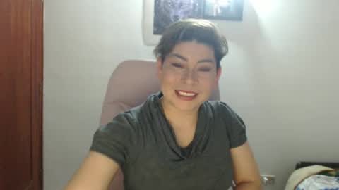 Snapshot of adan_romanoff chatting on September 12, 6:24 am adan_romanoff online show from September 12, 6:24 am