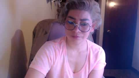 Snapshot of adan_romanoff chatting on June 18, 9:14 am adan_romanoff online show from June 18, 9:14 am