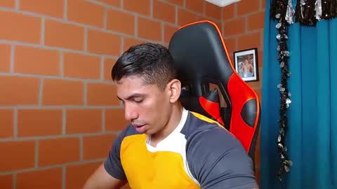 Adan Sin online show from January 2, 10:22 pm