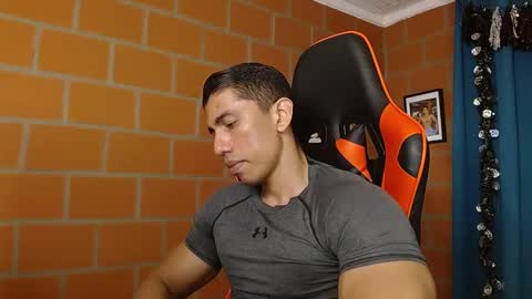 Adan Sin online show from January 25, 5:19 pm